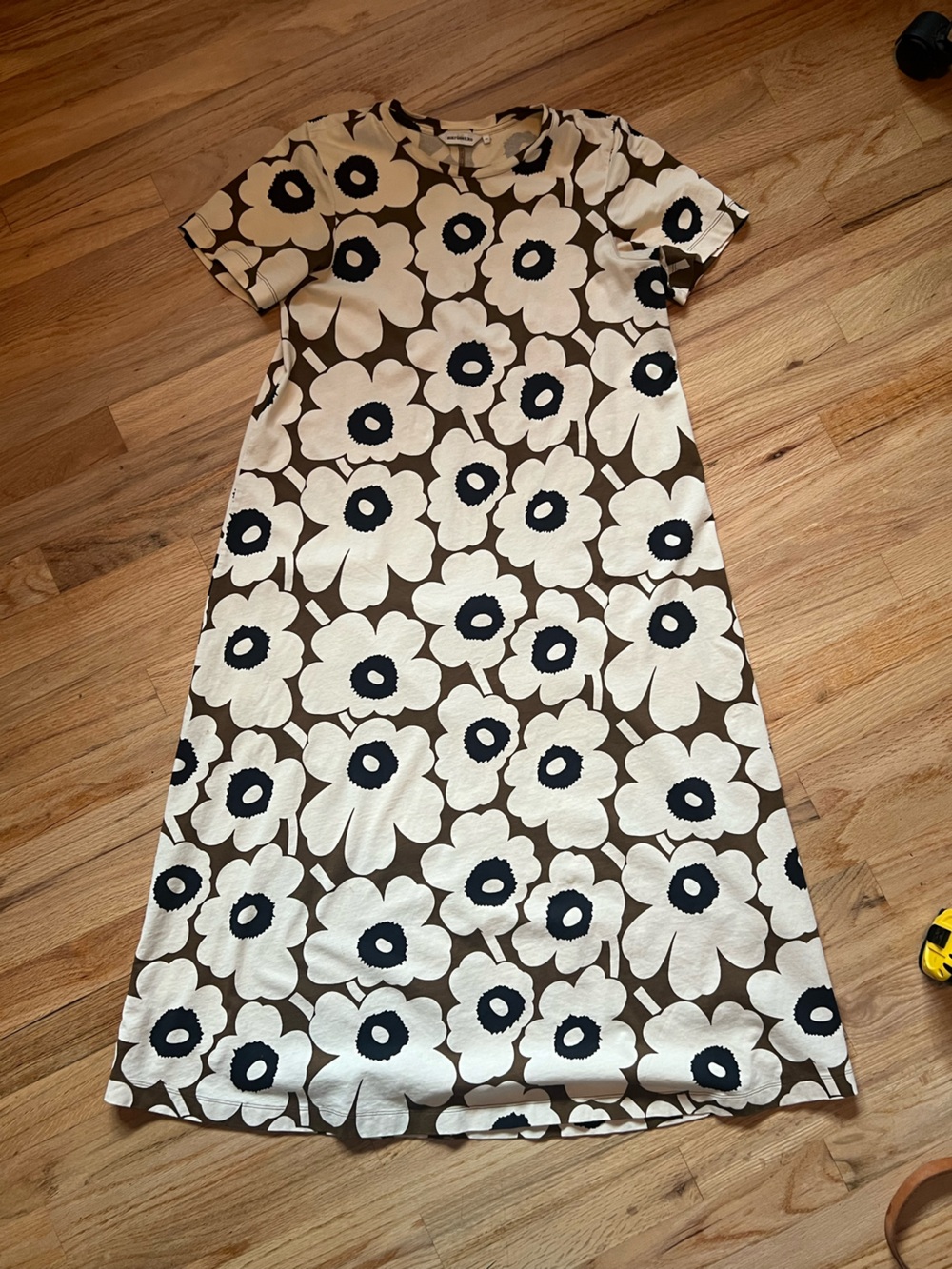 Marimekko Pisteinen Unikko T-Shirt Dress